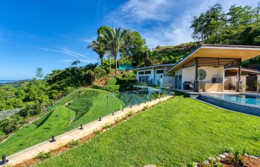 LUXURY 6 BEDROOM HOME WITH AMAZING VIEWS IN UVITA