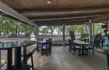Beachfront Hotel & Restaurant in Dominical – 0.4 Acres