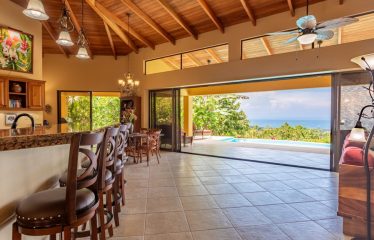 PRIVATE VILLA WITH WHALE TAIL OCEAN VIEW CLOSE TO DOWNTOWN UVITA