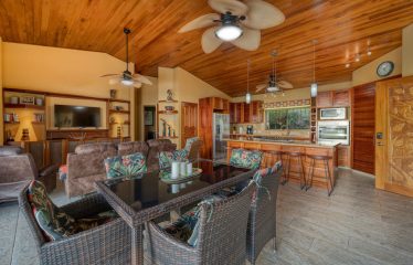 PRIVATE AND LUXURY 3 BEDROOM HOME IN ESCALERAS