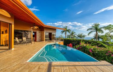 PRIVATE AND LUXURY 3 BEDROOM HOME IN ESCALERAS