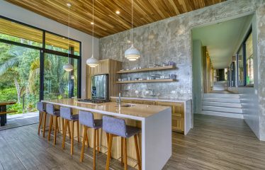 LUXURY OCEAN VIEW HOME WITH GUEST CASITA AND ROOM TO EXPAND – 16.14 ACRES