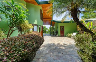 HOME  AND APARTMENT WITH AMAZING OCEAN VIEWS IN ESCALERAS – 1.47 ACRES