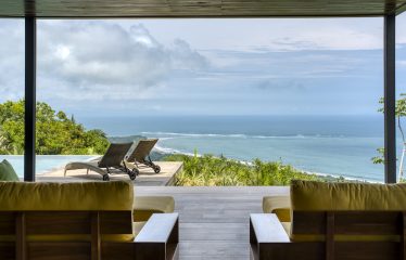 LUXURY 4 BEDROOM HOME IN UVITA