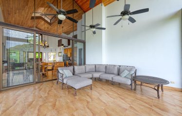 HOME  AND APARTMENT WITH AMAZING OCEAN VIEWS IN ESCALERAS – 1.47 ACRES