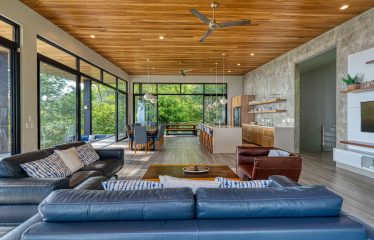 LUXURY OCEAN VIEW HOME WITH GUEST CASITA AND ROOM TO EXPAND – 16.14 ACRES