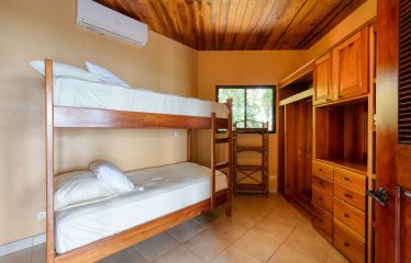 HOME  AND APARTMENT WITH AMAZING OCEAN VIEWS IN ESCALERAS – 1.47 ACRES