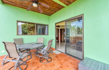 HOME  AND APARTMENT WITH AMAZING OCEAN VIEWS IN ESCALERAS – 1.47 ACRES