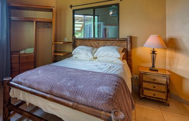 HOME  AND APARTMENT WITH AMAZING OCEAN VIEWS IN ESCALERAS – 1.47 ACRES