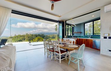 LUXURY OCEAN VIEW 4 BEDROOM HOME IN UVITA