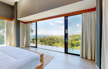 LUXURY OCEAN VIEW 4 BEDROOM HOME IN UVITA