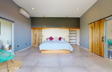 LUXURY OCEAN VIEW 4 BEDROOM HOME IN UVITA