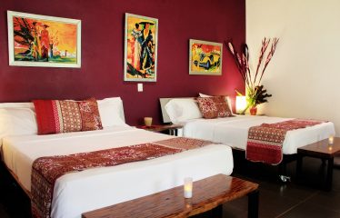 HOME ,LAND, DINNING AREA AND EXTRA LAND TO BUILD