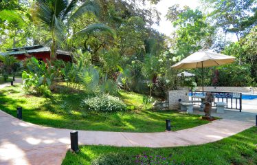 HOME ,LAND, DINNING AREA AND EXTRA LAND TO BUILD