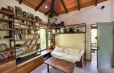 HOME ,LAND, DINNING AREA AND EXTRA LAND TO BUILD