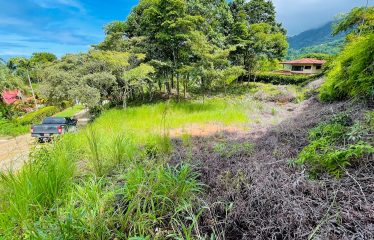 LOT FOR SALE WITH AMAZING OCEAN VIEWS UNDER $200K