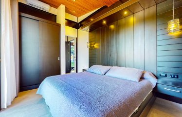 OCEAN AND MOUNTAIN VIEWS HOME IN GATED COMMUNITY – 2.44 ACRES