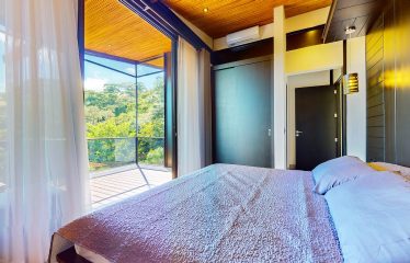 OCEAN AND MOUNTAIN VIEWS HOME IN GATED COMMUNITY – 2.44 ACRES