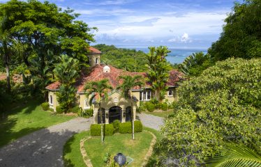 LUXURY 3 BEDROOM OCEAN VIEW PROPERTY MINUTES TO THE BEACH