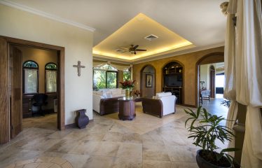 LUXURY 3 BEDROOM OCEAN VIEW PROPERTY MINUTES TO THE BEACH