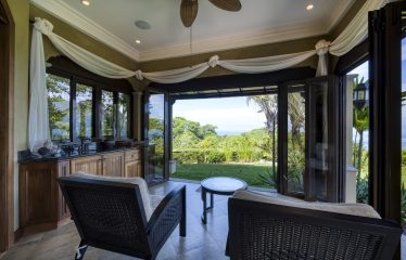 LUXURY 3 BEDROOM OCEAN VIEW PROPERTY MINUTES TO THE BEACH