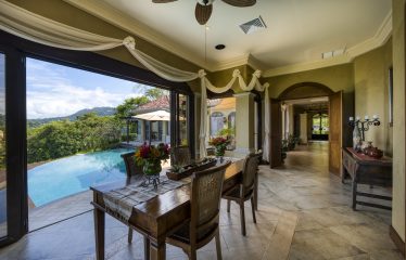 LUXURY 3 BEDROOM OCEAN VIEW PROPERTY MINUTES TO THE BEACH