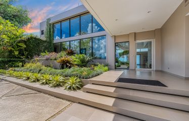 CHÁTEAU MONTAGE – LUXURY PROPERTY WITH AMAZING OCEAN AND MOUNTAIN VIEWS,HOUSE AND GUEST HOUSE – 4.07 ACRES