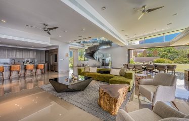 CHÁTEAU MONTAGE – LUXURY PROPERTY WITH AMAZING OCEAN AND MOUNTAIN VIEWS,HOUSE AND GUEST HOUSE – 4.07 ACRES