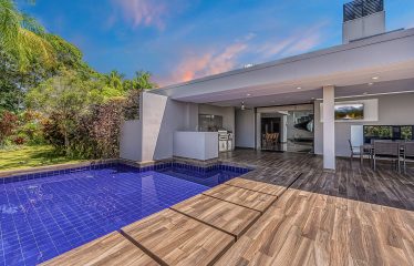 CHÁTEAU MONTAGE – LUXURY PROPERTY WITH AMAZING OCEAN AND MOUNTAIN VIEWS,HOUSE AND GUEST HOUSE – 4.07 ACRES