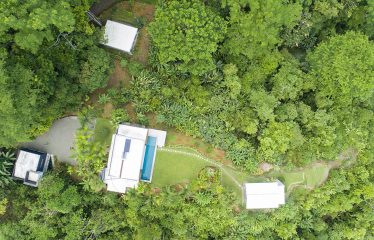 BEAUTIFUL AND PRIVATE PROPERTY WITH JUNGLE AND OCEAN VIEWS , HOUSE AND GUEST HOUSE – 19.78 Acres