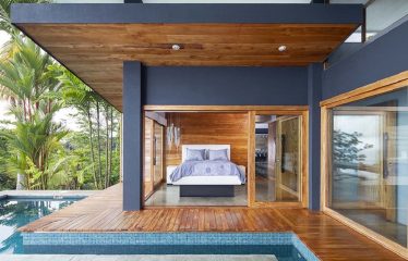 BEAUTIFUL AND PRIVATE PROPERTY WITH JUNGLE AND OCEAN VIEWS , HOUSE AND GUEST HOUSE – 19.78 Acres