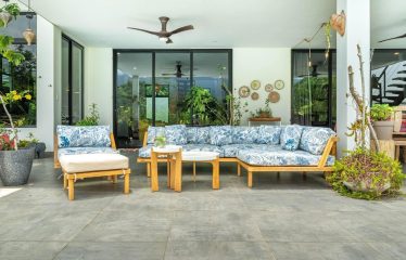 LUXURY JUNGLE VIEW 3 BEDROOM HOME IN OJOCHAL