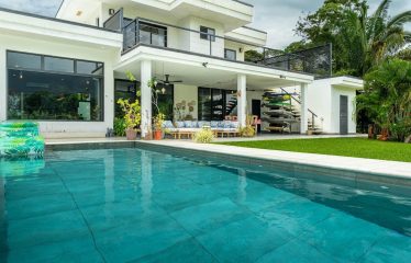 LUXURY JUNGLE VIEW 3 BEDROOM HOME IN OJOCHAL