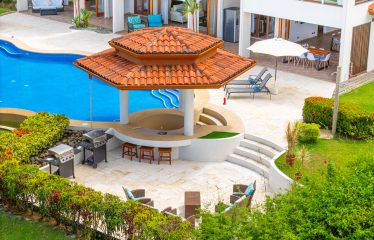 LUXURY PRIVATE 5 BEDROOM HOME IN OJOCHAL – 1.77 ACRES