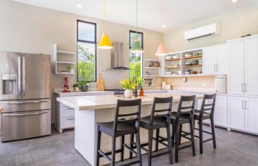 LUXURY JUNGLE VIEW 3 BEDROOM HOME IN OJOCHAL