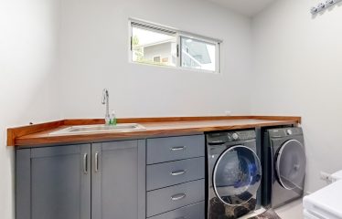 LUXURY HOME AND GUEST HOUSE WITH GYM – 1.24 ACRES