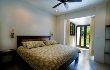 BOUTIQUE RESORT IN BALLENA