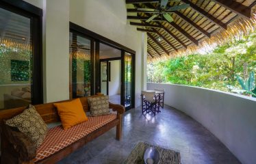 BOUTIQUE RESORT IN BALLENA