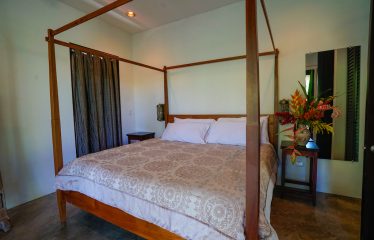BOUTIQUE RESORT IN BALLENA