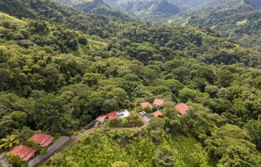 NEW BOUTIQUE HOTEL IN UVITA WITH 10 ACRES