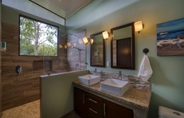 NEW BOUTIQUE HOTEL IN UVITA WITH 10 ACRES