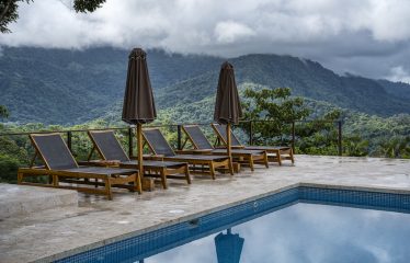 NEW BOUTIQUE HOTEL IN UVITA WITH 10 ACRES