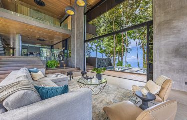 AMAZING 6 BEDROOMS HOME WITH OCEAN VIEWS IN ESCALERAS