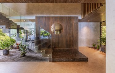 AMAZING 6 BEDROOMS HOME WITH OCEAN VIEWS IN ESCALERAS