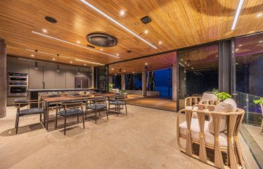 AMAZING 6 BEDROOMS HOME WITH OCEAN VIEWS IN ESCALERAS