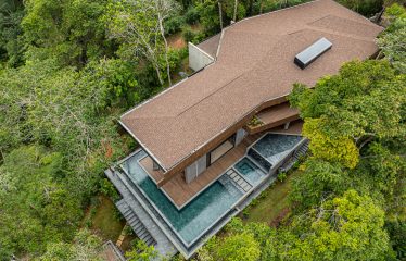 AMAZING 6 BEDROOMS HOME WITH OCEAN VIEWS IN ESCALERAS