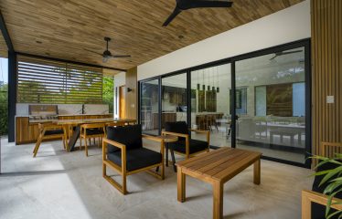 BEAUTIFUL 3 BEDROOM HOME IN UVITA