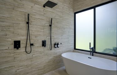 BEAUTIFUL 3 BEDROOM HOME IN UVITA