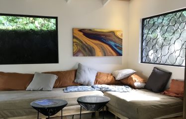 AMAZING PROPERTY WITH RESIDENCIAL OR COMMERCIAL OPPORTUNITIES