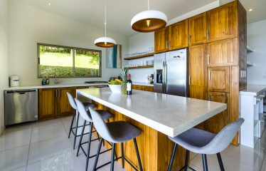 LUXURY OCEAN VIEW HOME WITH VIEWS TO THE WHALE TAIL